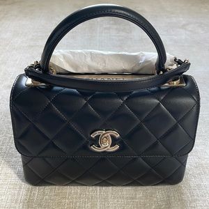 NWT Chanel small black trendy CC